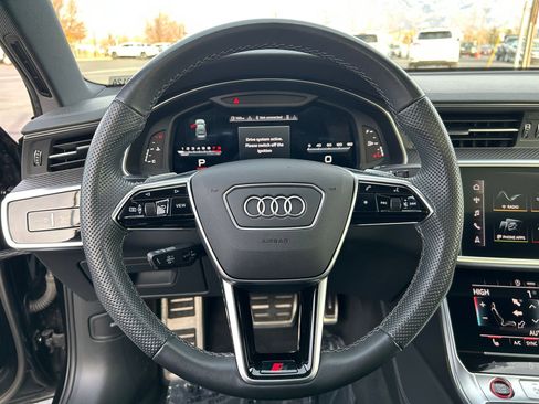 Used 2021 Audi S6 Prestige w/ Prestige Package image 12