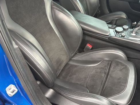 Used 2018 Alfa Romeo Giulia Quadrifoglio w/ Driver Assist Dynamic Package image 23