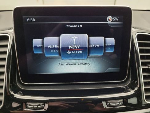Used 2016 Mercedes-Benz GLE 350 w/ Premium Package image 25