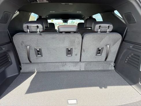 New 2026 Chevrolet Traverse Z71 w/ Enhanced Driving Package AWD/4WD image 26
