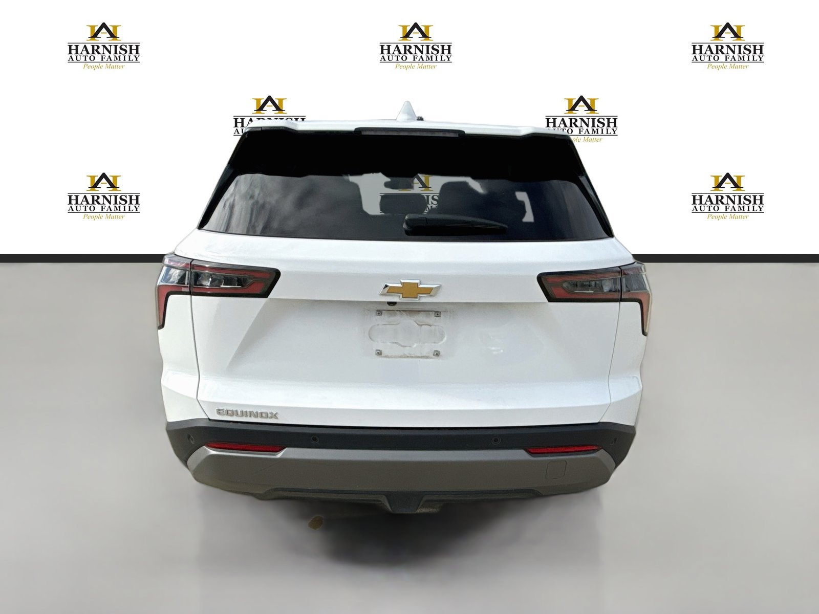 Used 2025 Chevrolet Equinox LT FWD image 4