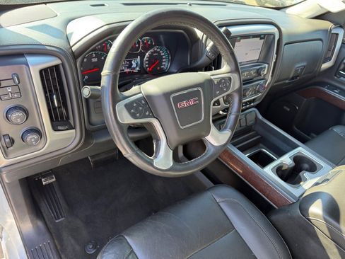Used 2018 GMC Sierra 1500 SLT image 10