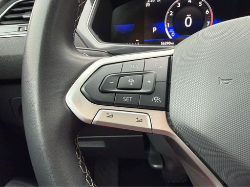 Used 2024 Volkswagen Tiguan S image 25