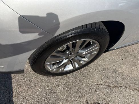 Used 2014 Lexus RX 450h FWD image 9