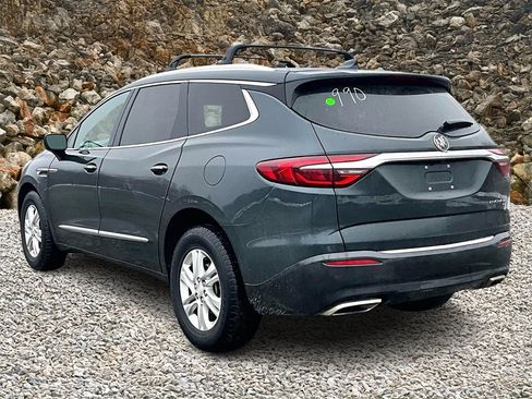 Used 2019 Buick Enclave Essence image 10