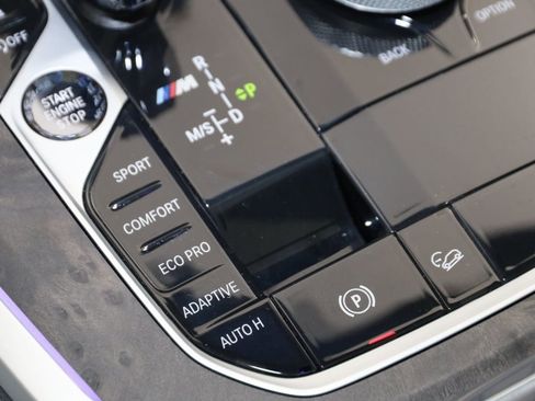 Used 2021 BMW X5 M50i image 31