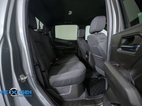 Used 2023 Chevrolet Colorado LT w/ LT Convenience Package AWD/4WD image 34