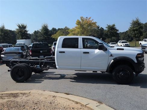 New 2026 RAM 4500 Tradesman image 3
