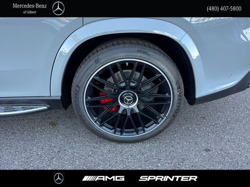 New 2026 Mercedes-Benz GLS 63 AMG 4MATIC image 9
