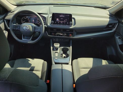 Used 2026 Nissan Rogue SV FWD image 19