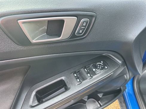 Used 2022 Ford EcoSport SE image 10