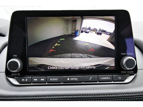 Certified 2024 Nissan Rogue S image 21