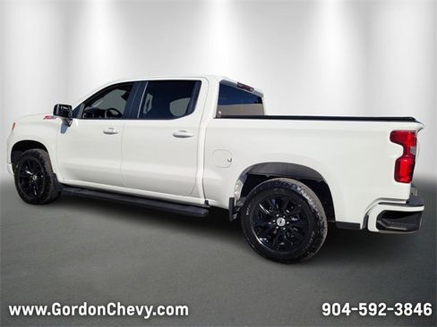 Used 2023 Chevrolet Silverado 1500 RST w/ Z71 Off-Road Package image 3
