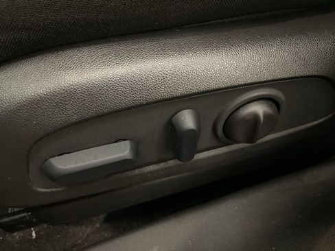 Used 2023 Chevrolet TrailBlazer LT image 17