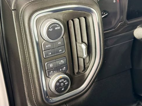 Used 2020 GMC Sierra 1500 SLT w/ SLT Convenience Package image 10