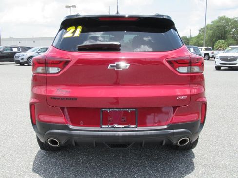 Used 2021 Chevrolet TrailBlazer RS FWD image 6