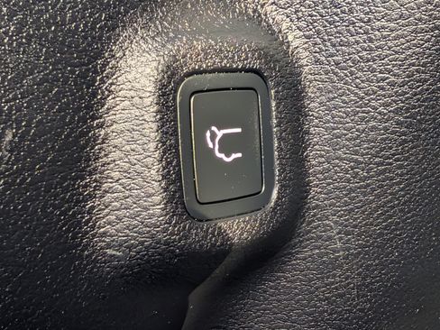 Used 2018 Jeep Compass Trailhawk w/ Leather Interior Group image 14