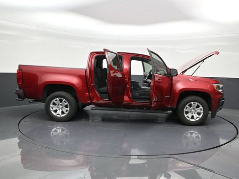 Used 2021 Chevrolet Colorado LT RWD image 32