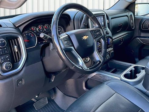 Used 2022 Chevrolet Silverado 1500 LTZ image 4