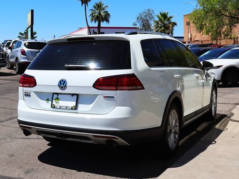 Used 2019 Volkswagen Golf Alltrack S AWD/4WD image 13
