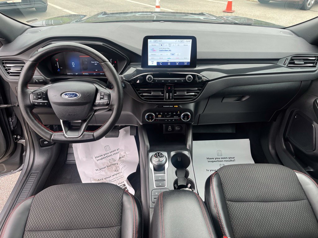 Certified 2025 Ford Escape ST-Line Select AWD/4WD image 8