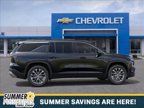 New 2026 Chevrolet Traverse LT w/ Sun and Wheel Package AWD/4WD image 5