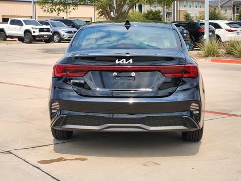 Certified 2024 Kia Forte LXS FWD image 13