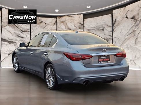 Used 2018 INFINITI Q50 Luxe w/ Essential Package (3.0T Luxe) RWD image 4