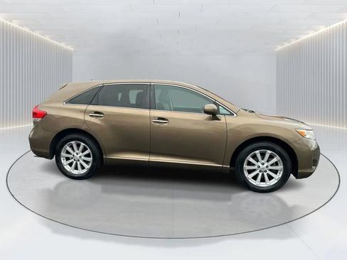Used 2009 Toyota Venza AWD image 8
