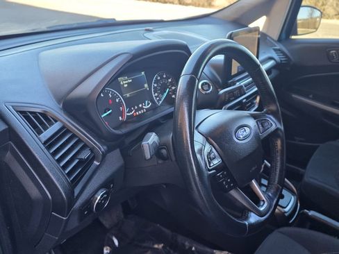 Used 2020 Ford EcoSport SE w/ SE Convenience Package image 11