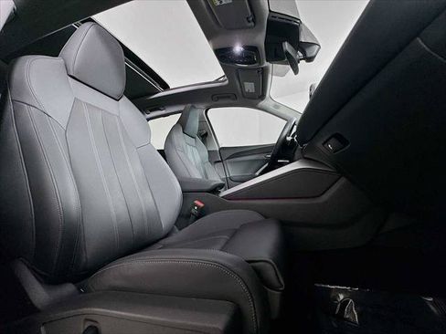Certified 2025 Audi Q5 Premium w/ Premium Plus AWD/4WD image 26
