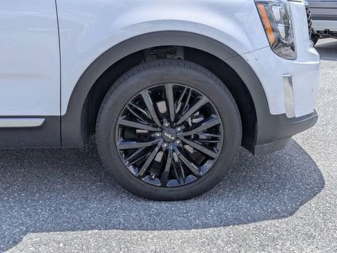Used 2022 Kia Telluride SX w/ Towing Package FWD image 10