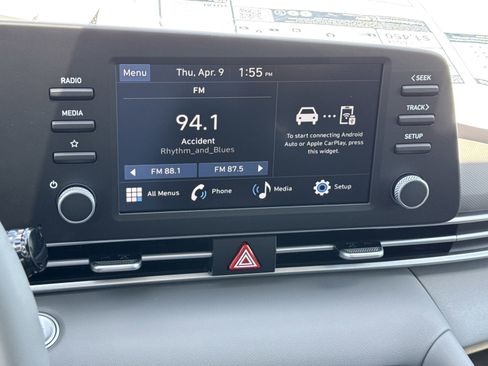 New 2026 Hyundai Elantra Sport FWD image 21