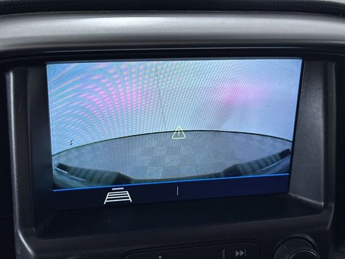 Used 2022 Chevrolet Colorado LT w/ Fleet Safety Package image 51