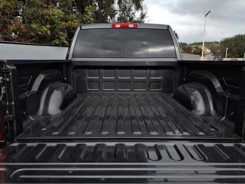 Used 2018 RAM 1500 Express w/ Express Value Package image 19