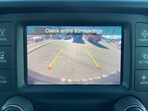 Used 2021 Jeep Wrangler Unlimited Willys image 19