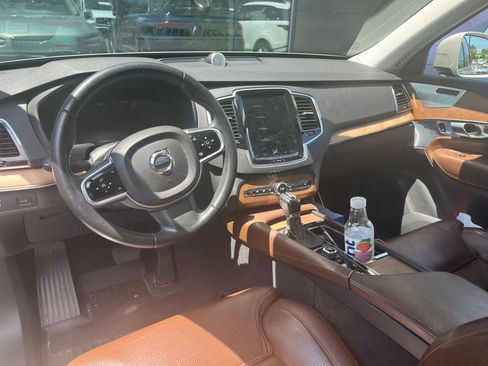 Used 2018 Volvo XC90 T6 Inscription w/ Convenience Package AWD/4WD image 6