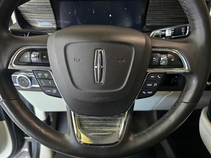 Used 2018 Lincoln Navigator L Black Label AWD/4WD image 30