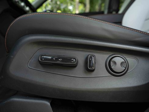 Used 2026 Honda CR-V Sport Touring image 42
