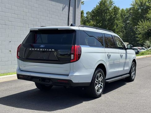 Used 2025 Ford Expedition Max Active AWD/4WD image 23