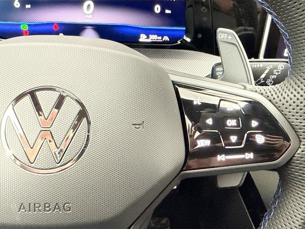 New 2026 Volkswagen Golf w/ Euro Style Package AWD/4WD image 12