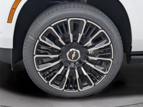 New 2026 Chevrolet Tahoe High Country image 23