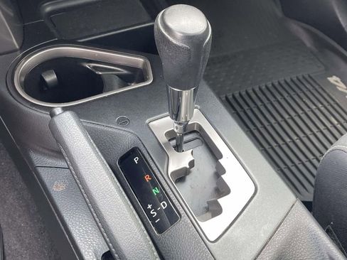 Used 2017 Toyota RAV4 XLE image 20