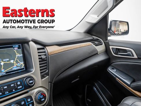 Used 2020 GMC Yukon Denali w/ Denali Ultimate Package AWD/4WD image 30