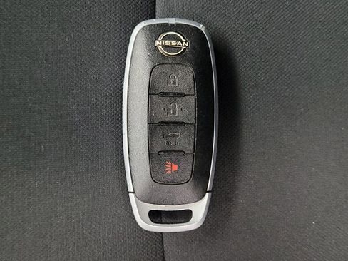 Used 2025 Nissan Sentra S FWD image 32