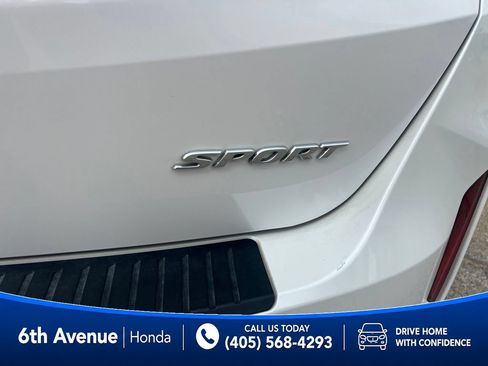 Used 2025 Honda Odyssey Sport-L image 14
