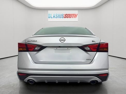Used 2023 Nissan Altima 2.5 SL AWD/4WD image 4
