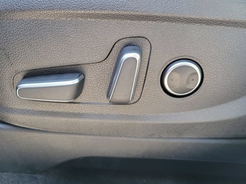 Used 2024 Hyundai Palisade SEL FWD image 27