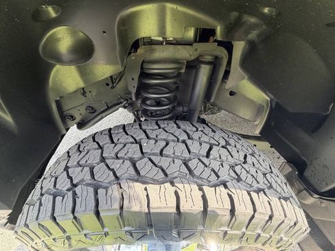 Used 2024 RAM 3500 Tradesman w/ Chrome Appearance Group AWD/4WD image 56