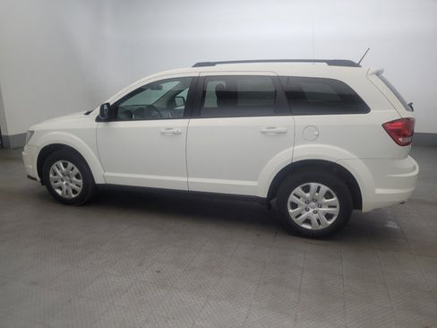Used 2016 Dodge Journey SE image 2